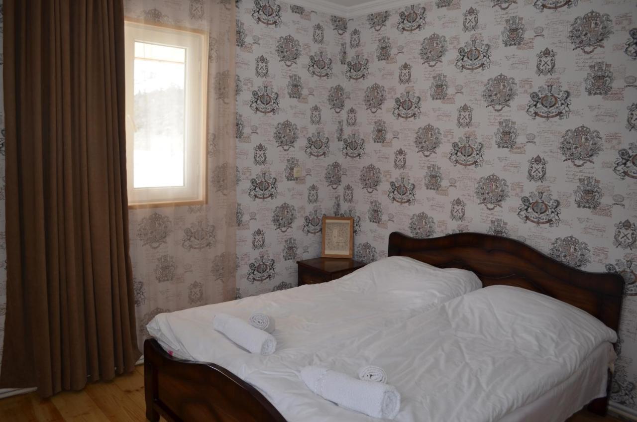 Guesthouse Qarim Местия Екстериор снимка